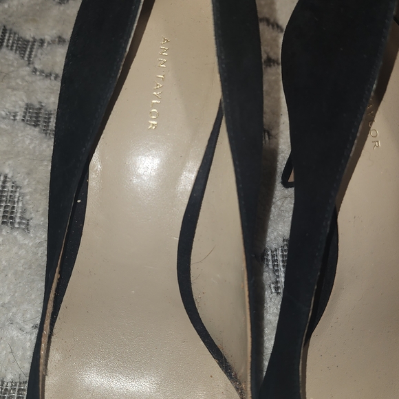 Ann Taylor Black Heels with Sparkling Bow - Picture 6 of 12